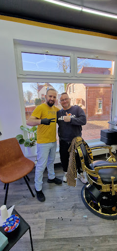7 Star-Friseur – Sternberg