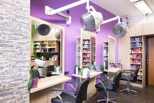 Frisör Marion – Bundes & Staatsmeisterin – Günstiger Friseur in Wien 1050 – Vienna