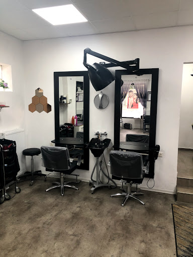 Friseur Anna – Kaltenleutgeben
