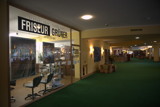 Friseur Grüner – im Kurzentrum – Umhausen