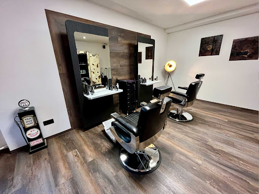 Friseur Hirschegg – TF Manufaktur für Haare – Hirschegg