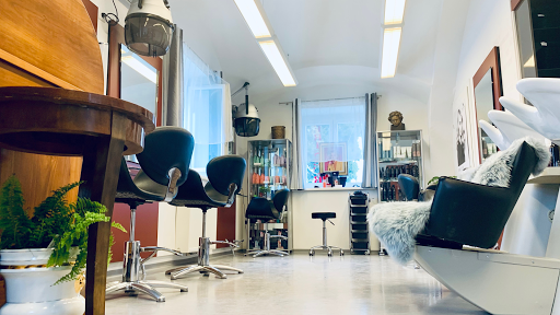 FRISEUR Helga HAIRSTYLIST Wundschuh – Wundschuh