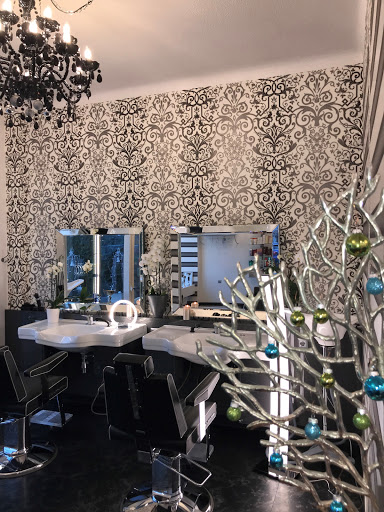 Friseur, Intercoiffeur Petra Unterberger – Purkersdorf