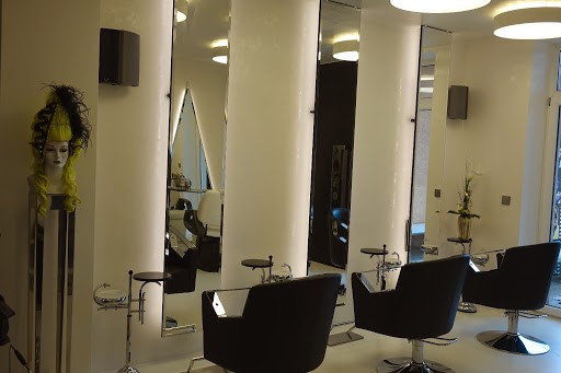 HAIRCOLORS Stylist und Make-up Artist – Judenburg