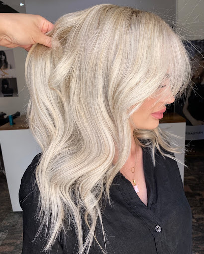 MEGI & VALI Friseur-Schönheit-Kosmetik – Graz