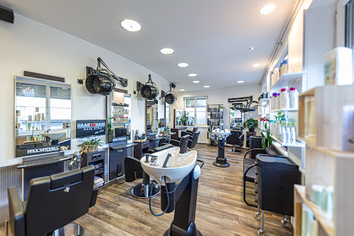HAARSCHARF hair.style – Höchst