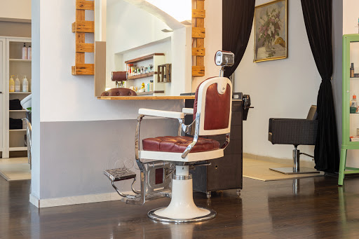 More Inside Salon – Vienna