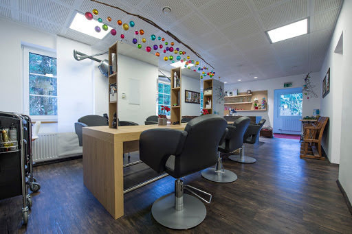 Frisörstudio hairlich – Ertl