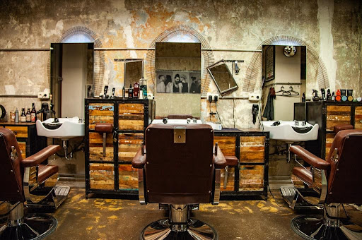 Denni Katerelos Hair Design – Innsbruck