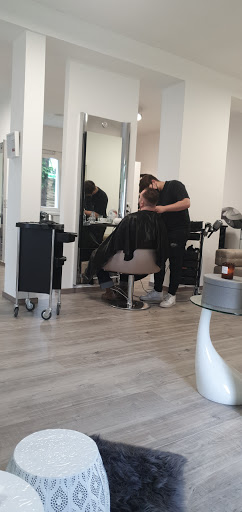 Haar lounge Sandra – Vienna