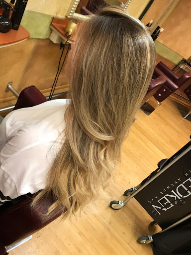 Golden Hands Coiffeur & Beauty – Innsbruck