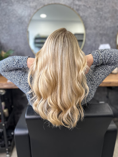 Hair and Face Art Anne Duscher – Oberwolfern