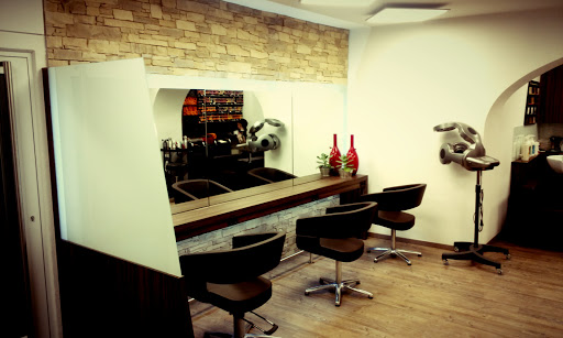Friseursalon – Helga Schamberger – Braunau am Inn