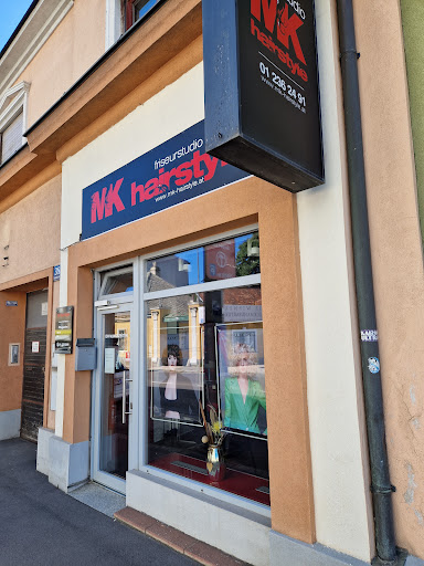 MK hairstyle – Vienna