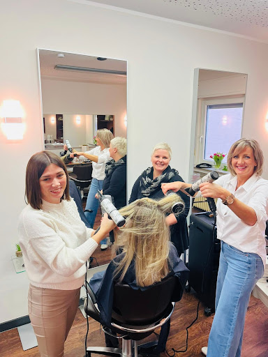 Alessia Hair & Beauty – Bergneustadt