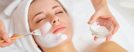 All in One Kosmetik und Fußpflege – Sirnitz