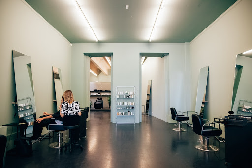 AMYWHO Friseur – Berlin