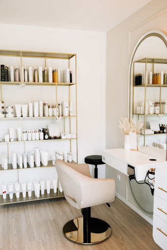 Boutique Salon Leonie & Co. | Friseur Amorbach – Amorbach