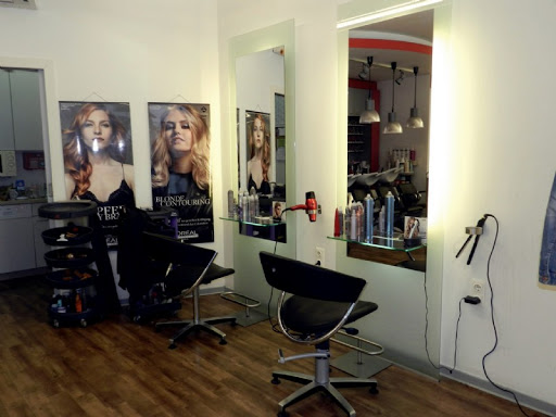Coiffeur Strassl by Anika Kager – Bad Tatzmannsdorf