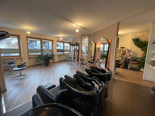 Coiffeur Team Hohenauer / The World Of Color – Jenbach