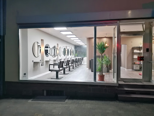 COLOR ONE – HAIRDRESSER – Lauterbach