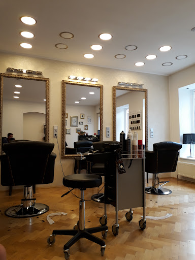 Constantin Hairdresser – Amstetten