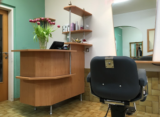 Cserko Frisiersalon Inh Susanne Horvat – Vienna