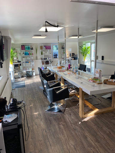 DesertFox Hairlounge – Rechberghausen