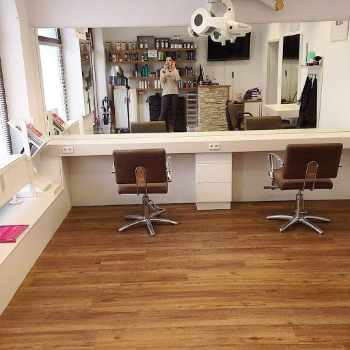 Die Friseurin in Lichtenberg | Hair Art ··· by Karin Preis – Lichtenberg