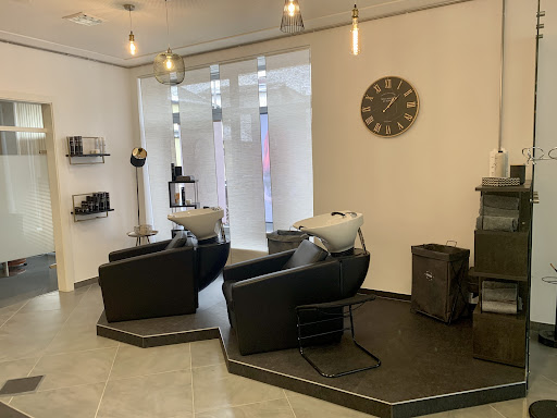 Die Friseurinn – Moosdorf