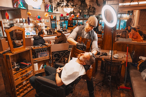 Dom’s Barbershop – Neustadtl an der Donau
