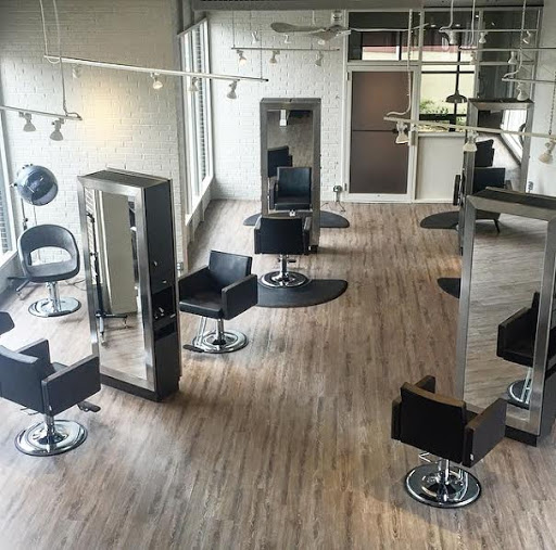 Elle Salon & MedSpa – Reading
