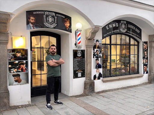 ENNS BARBER SHOP – Enns