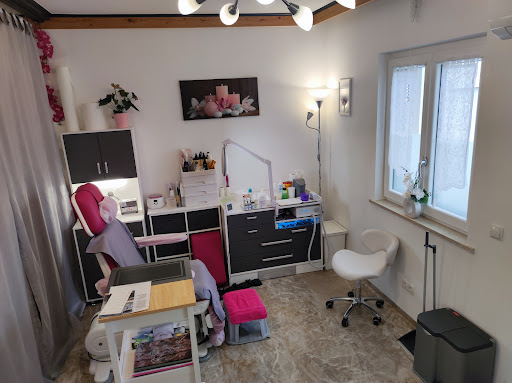 Feeling Beauty Studio & Academy – Weiz