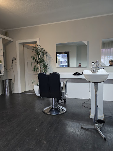 Fenkart Hardy Hairstyling and more – Hohenems