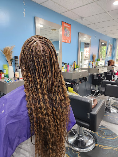 FLAKKY UNIVERSAL AFRICAN BEAUTY HAIR SALON – Staten Island