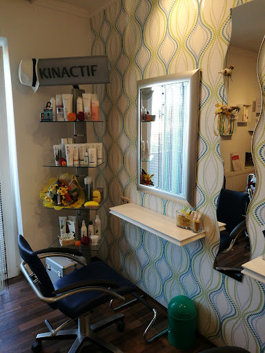 FRISEUR & KOSMETIK BETTINA KÄFINGER – Ruprechtshofen