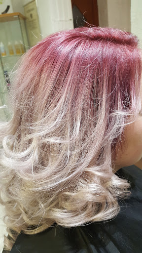 Friseur bei Moni – Mayrhof
