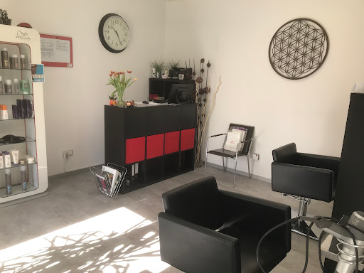 Friseur Christina – Neuhofen an der Krems