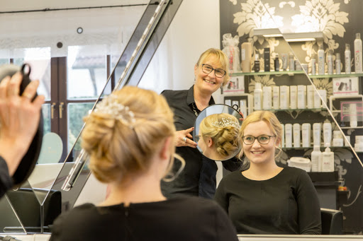 Friseur Daniela Graf-Gawrikow – Fürth