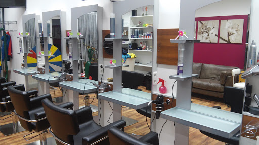 Friseur Haargenau BN – Falkenburg