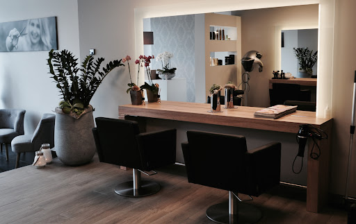 Friseur Haarkunst Simone Eder – Geretsberg