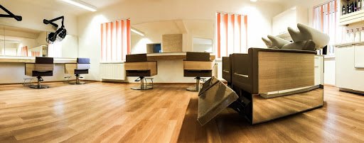 Friseur – Hairzstück Karin Siller – Kuchl