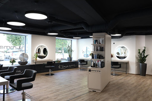 Friseur Salon Hairkumma Friseurspezialist für Farben und Schnitte – Götzis