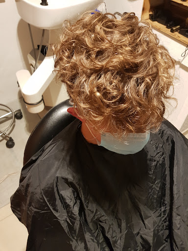 Friseur Schnipp Schnapp Marion Landau – Breitenbrunn