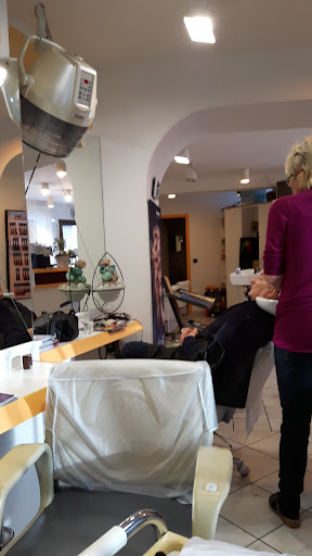 Friseursalon Karin Iven – Ustersbach