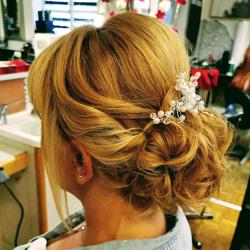 FRISIERSALON ANDREA & VICTORIA – Feldbach