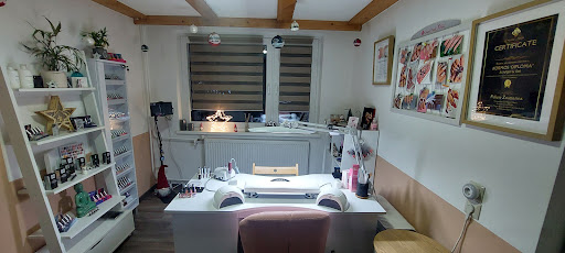 Gabi’s Nagel Studio – Altenmarkt an der Triesting