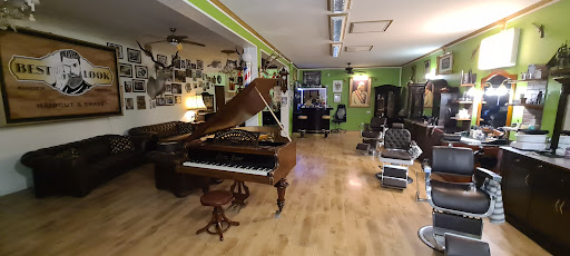 Gentlemans K.F.J Barber Shop Ried – Ried im Innkreis