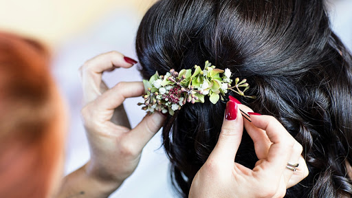 Haar & Make Up Artist Michaela Kaps – Gössendorf